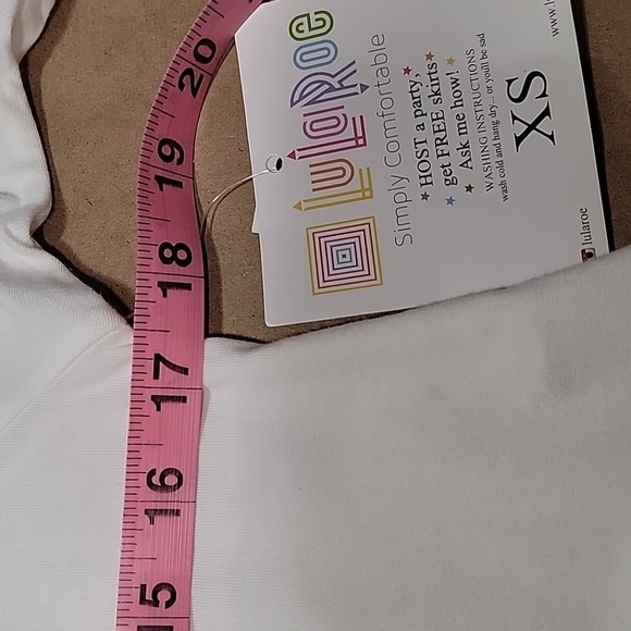 LuLaRoe Size XS White Perfect T NEW with Tag - Picture 6 of 11